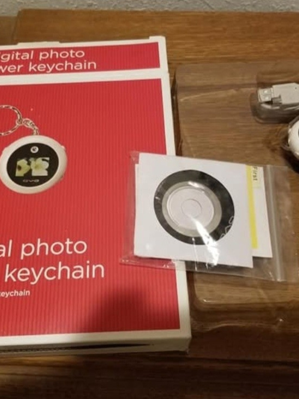 Digital Photo Keychain - White